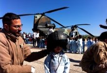 Visita de los niños Kidsco a la Base FAMET para ver Helicópteros. Visita a ver los Helicópteros en la base FAMET.